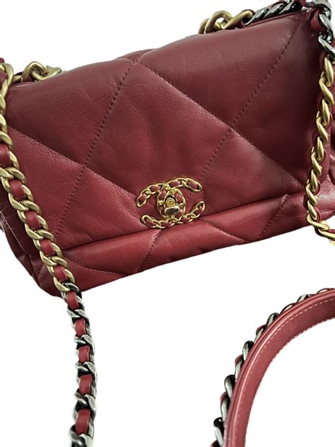 chanel 19 leather handbag